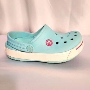 Youth crocs
